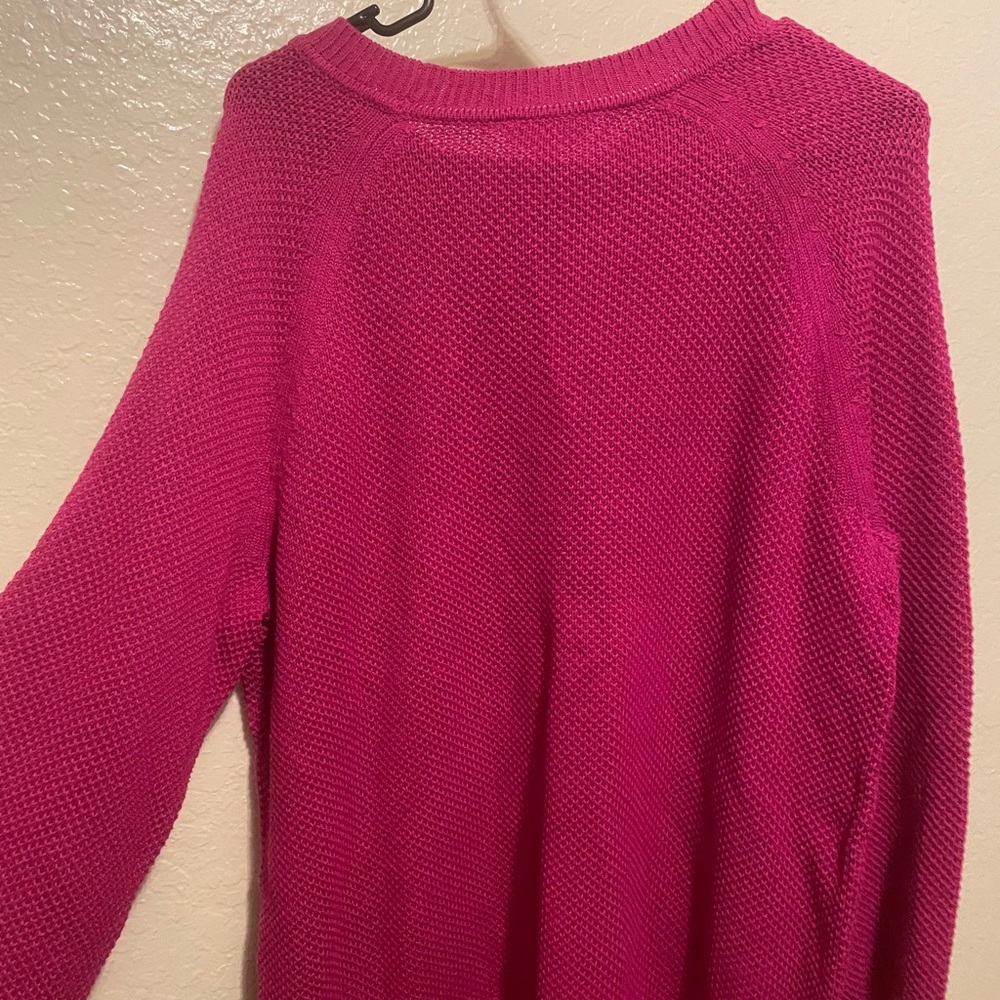 Sweater - Picture 4 of 4